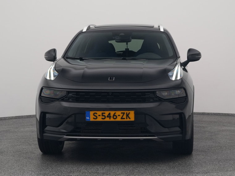 Vehicle Image 9