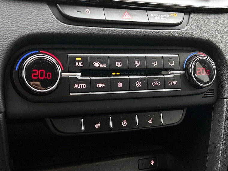 Vehicle Image 27