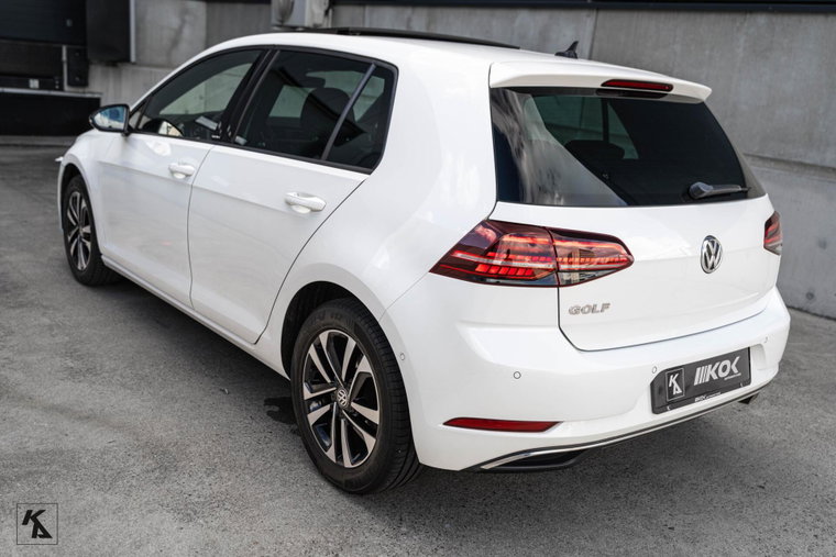 Vehicle Image 19