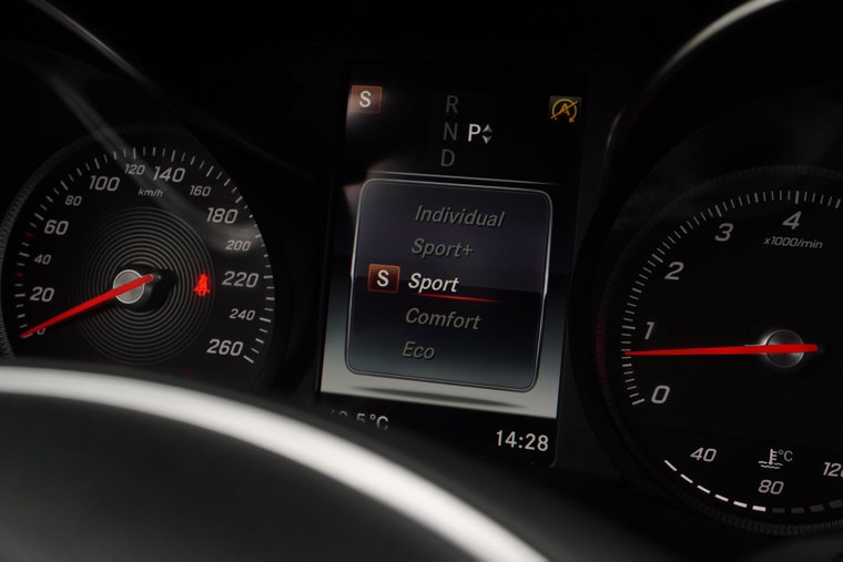 Vehicle Image 28