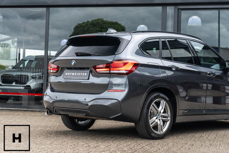 Vehicle Image 50