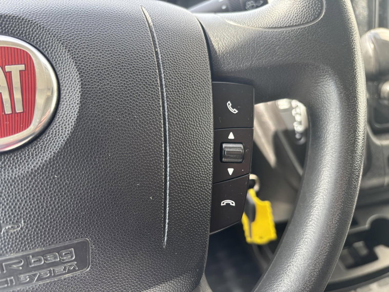 Vehicle Image 28