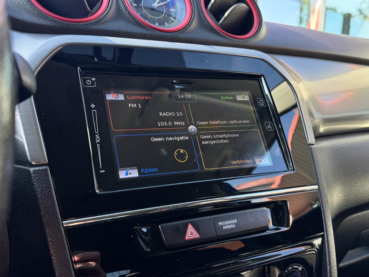 Vehicle Image 21