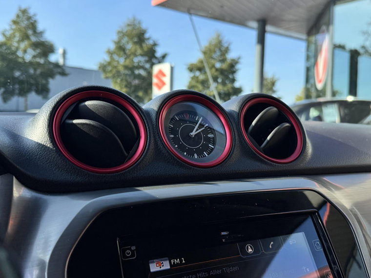 Vehicle Image 27