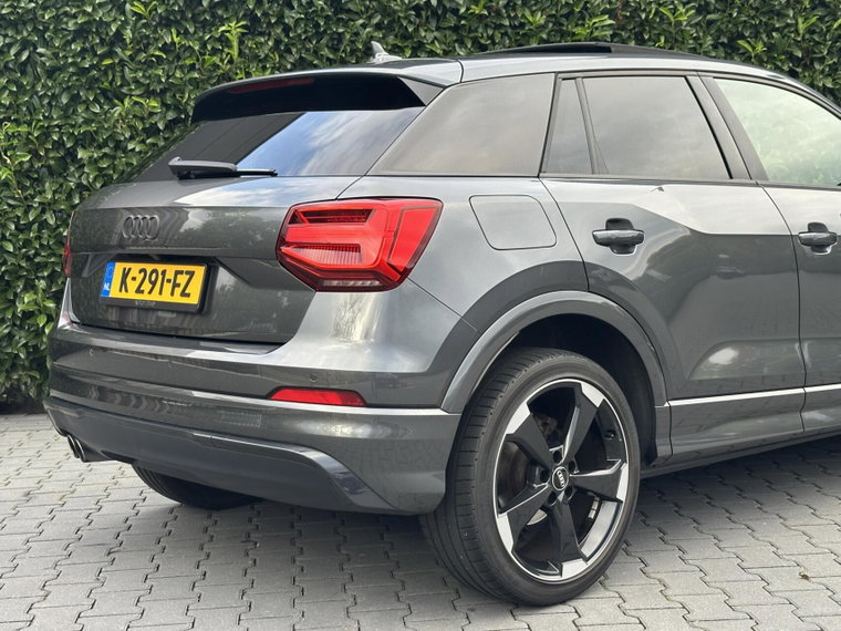 Vehicle Image 29