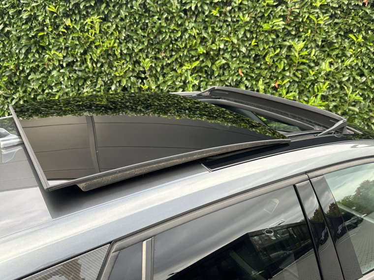 Vehicle Image 37