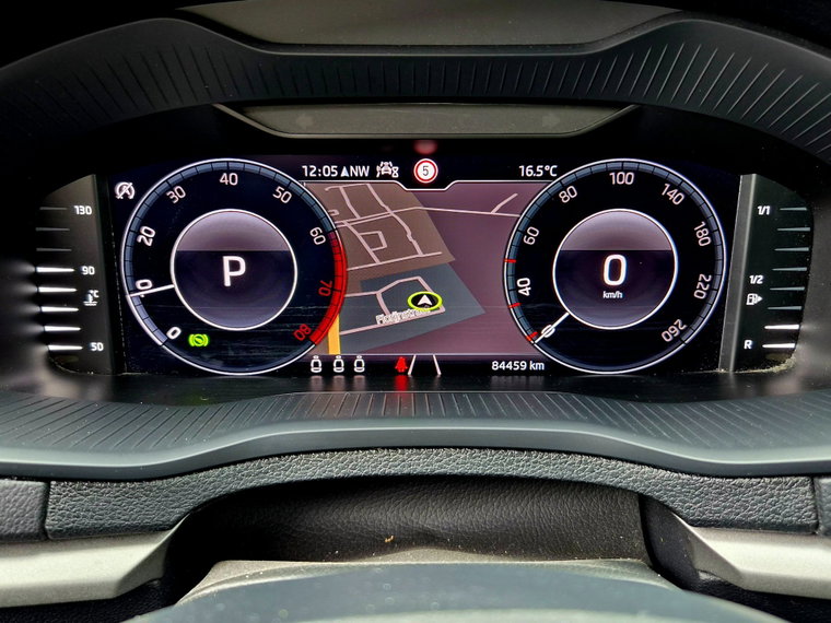 Vehicle Image 21