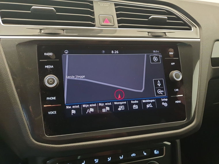 Vehicle Image 18
