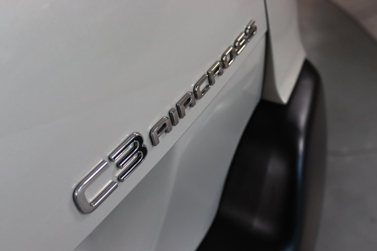 Vehicle Image 15