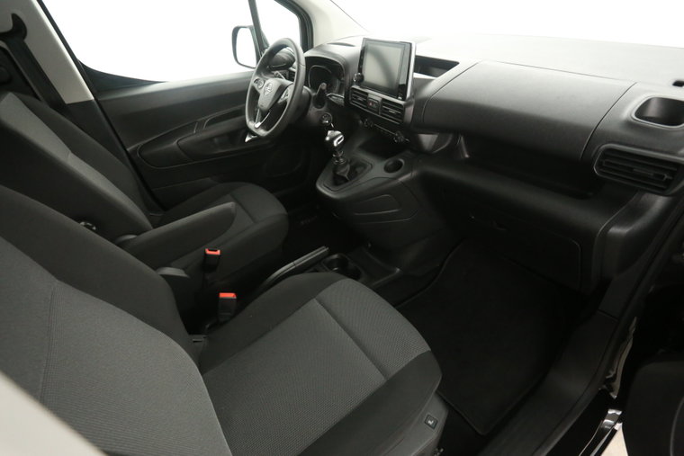 Vehicle Image 22