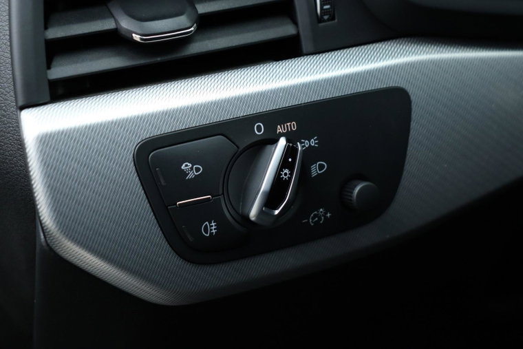 Vehicle Image 47