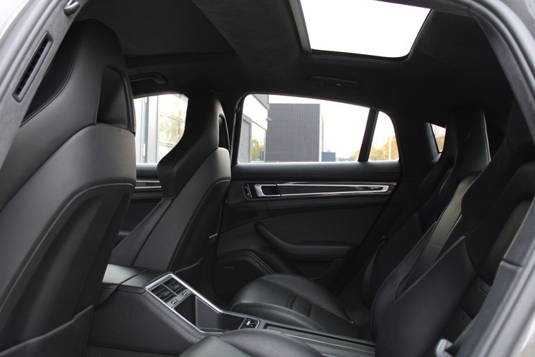 Vehicle Image 45