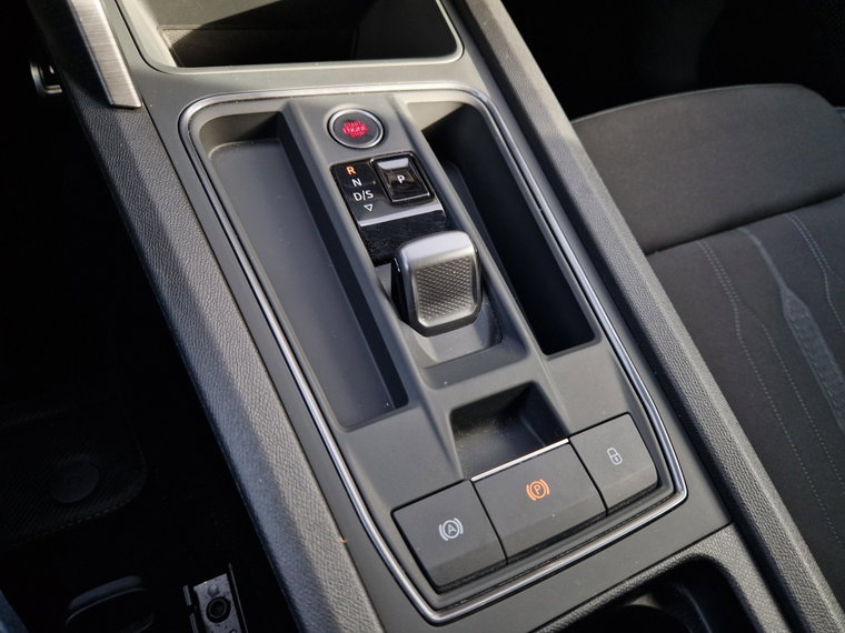 Vehicle Image 33
