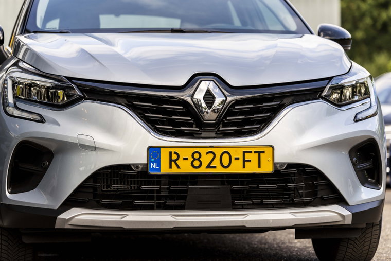 Vehicle Image 12