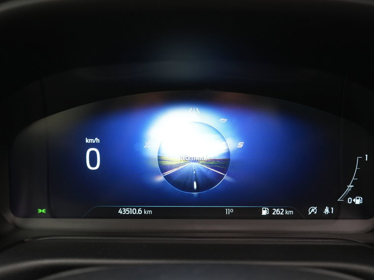 Vehicle Image 31