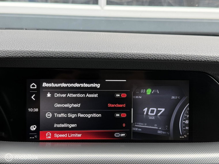 Vehicle Image 27