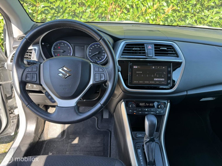 Vehicle Image 17