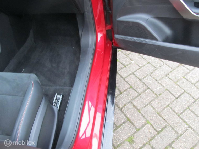 Vehicle Image 33
