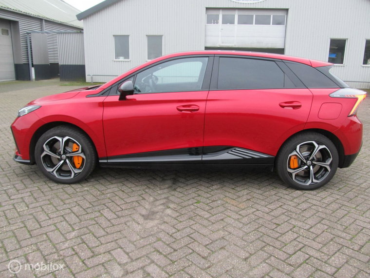 Vehicle Image 39
