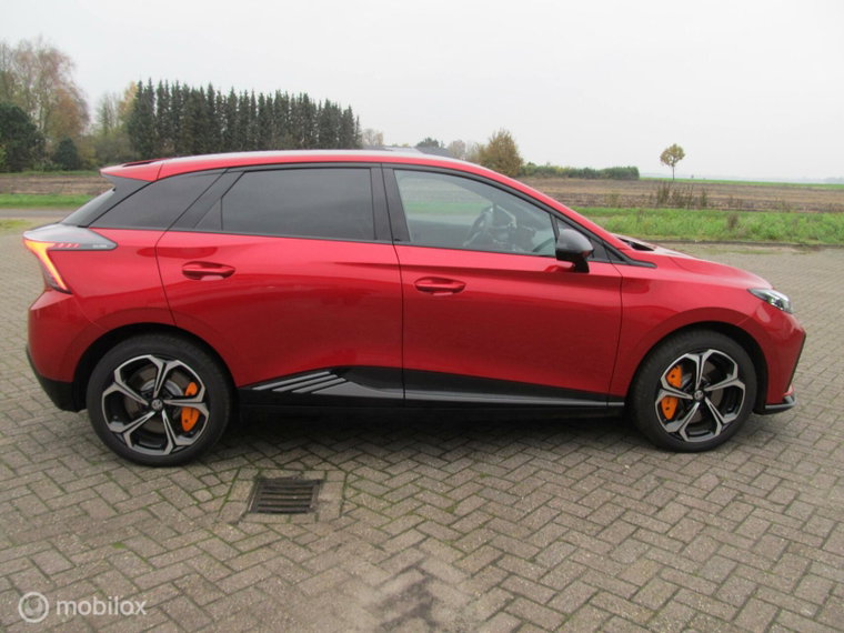 Vehicle Image 40