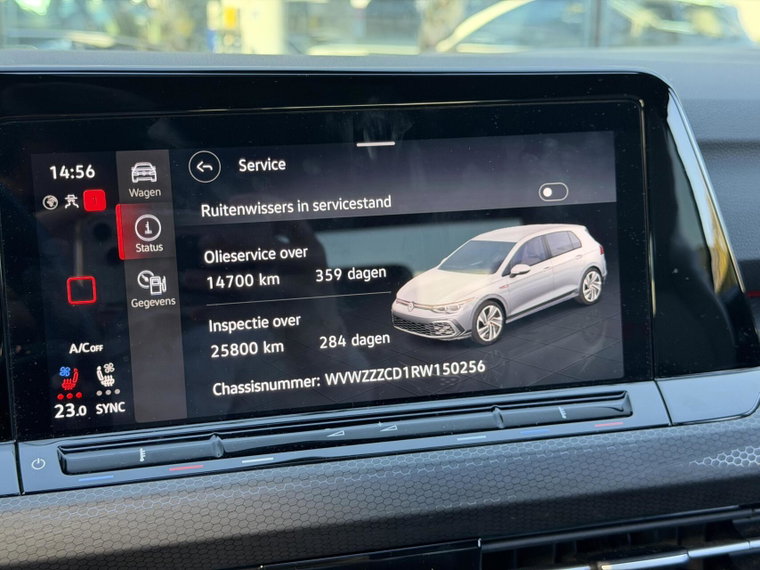 Vehicle Image 38
