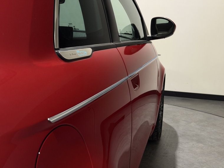 Vehicle Image 35