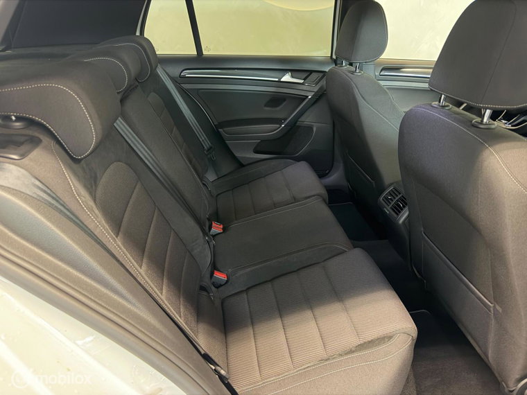 Vehicle Image 41