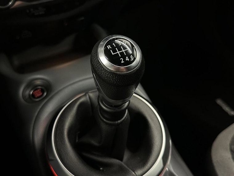 Vehicle Image 45