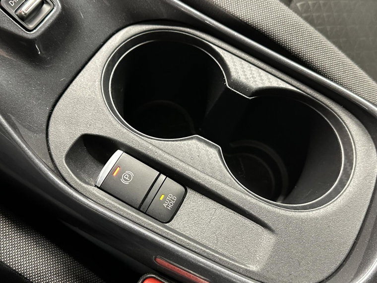 Vehicle Image 46