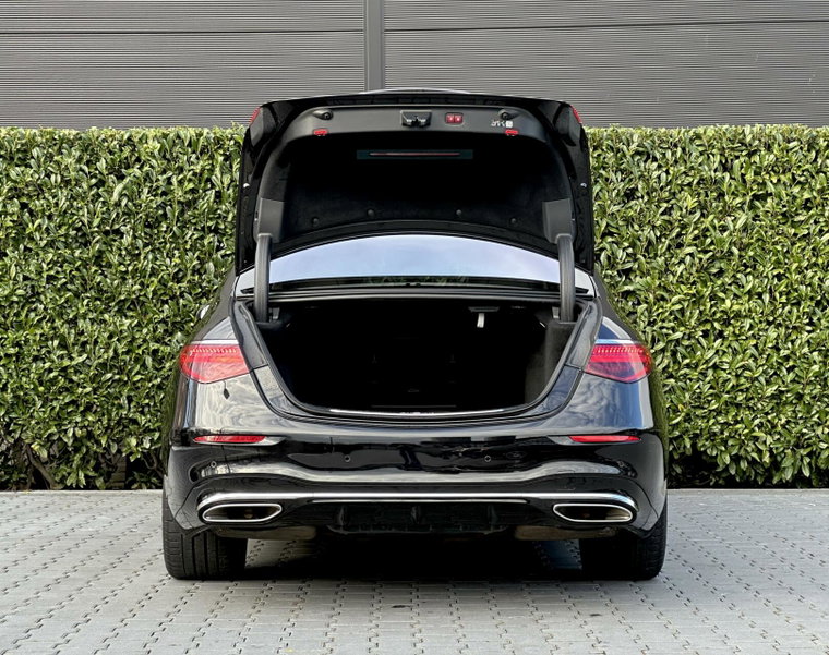 Vehicle Image 40