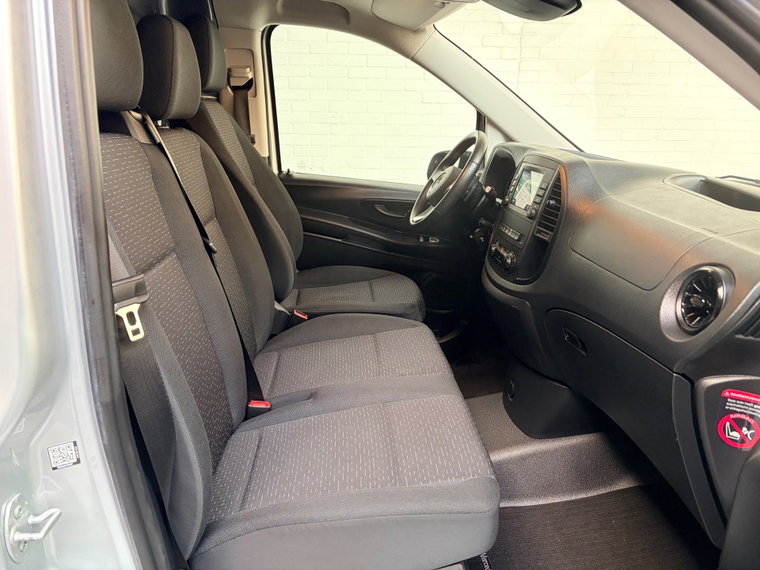 Vehicle Image 39