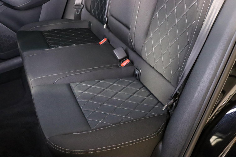 Vehicle Image 53