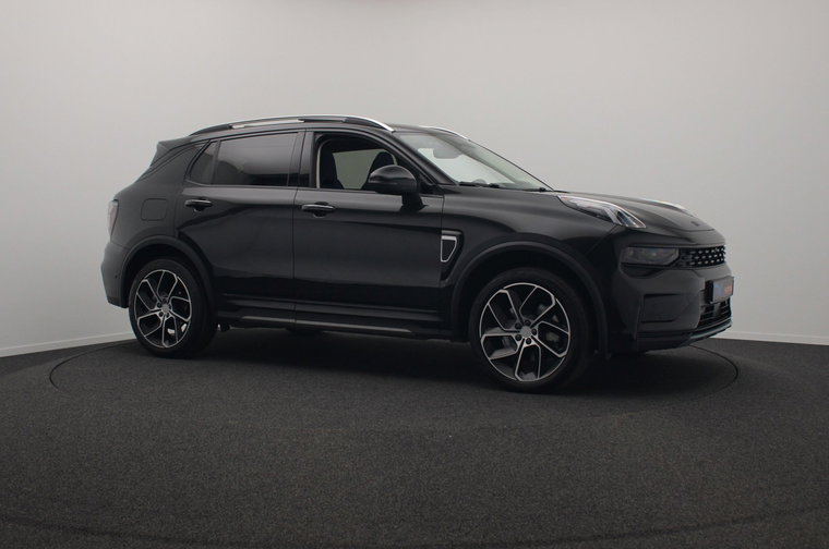 Vehicle Image 25