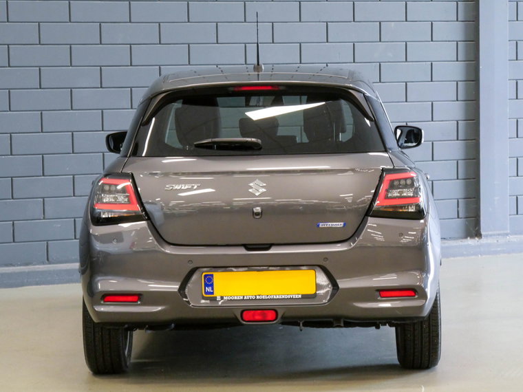 Vehicle Image 18