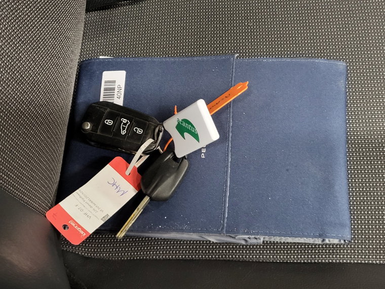 Vehicle Image 20