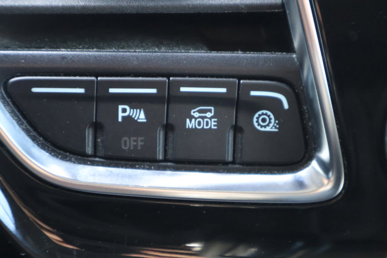 Vehicle Image 24