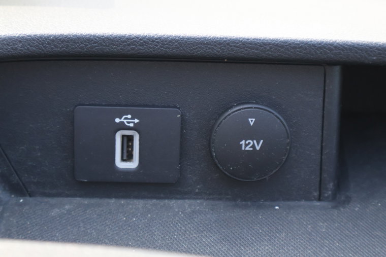 Vehicle Image 33