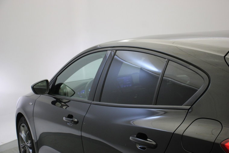 Vehicle Image 33