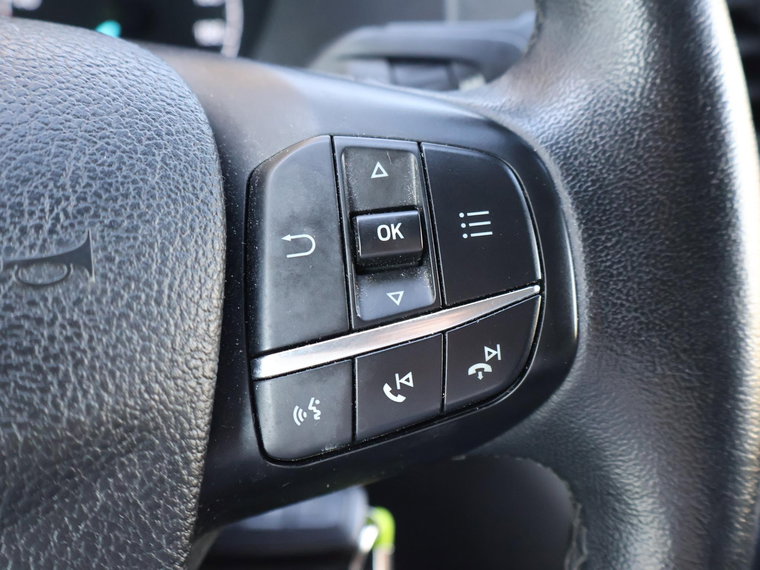 Vehicle Image 26