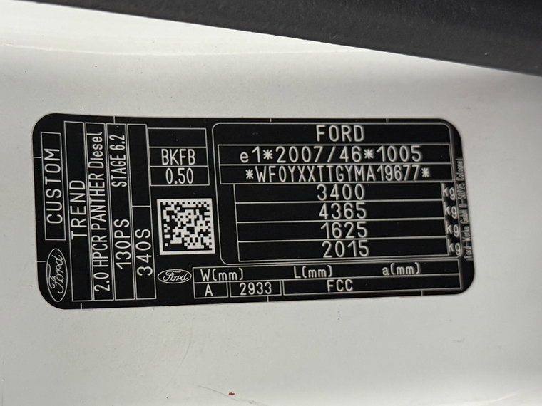 Vehicle Image 32