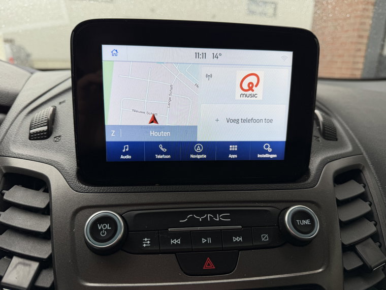 Vehicle Image 11