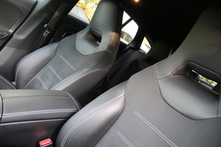 Vehicle Image 21