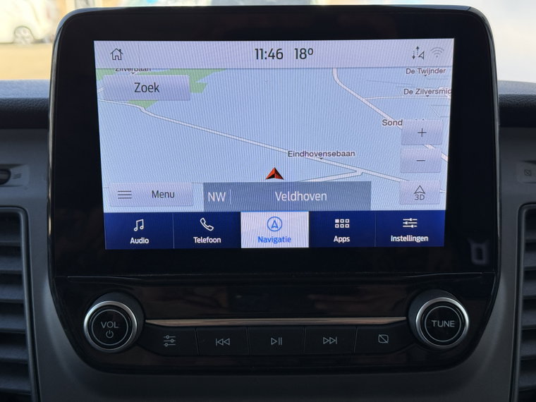 Vehicle Image 21