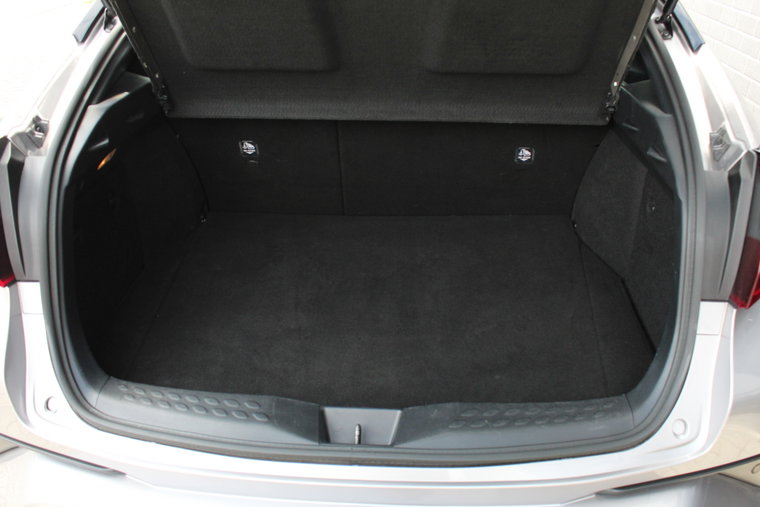 Vehicle Image 32