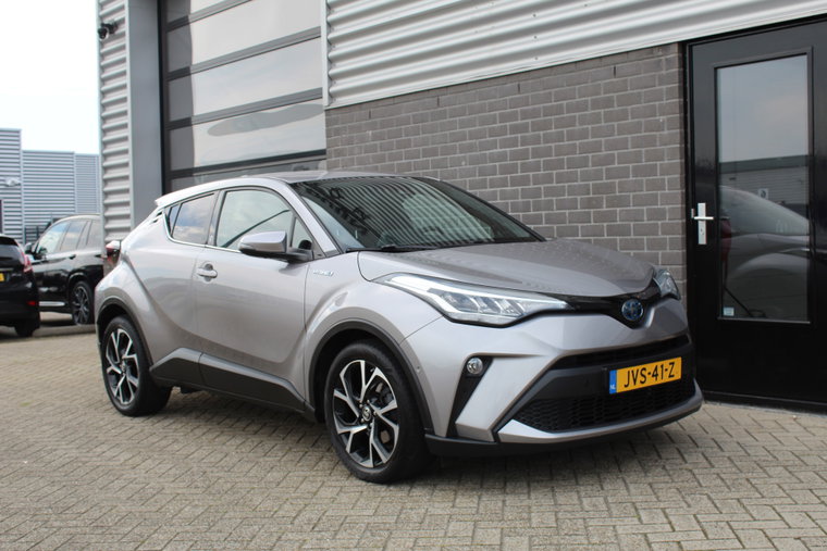 Vehicle Image 6