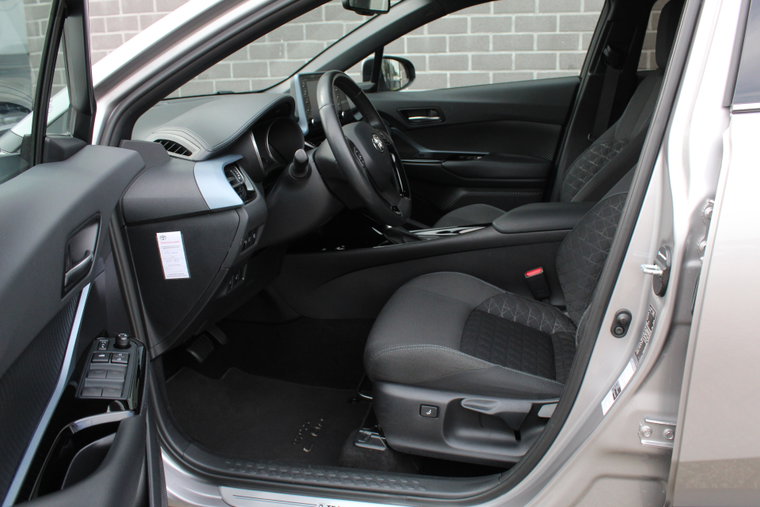 Vehicle Image 8