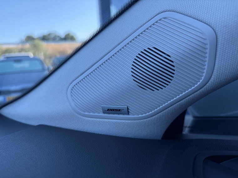 Vehicle Image 27
