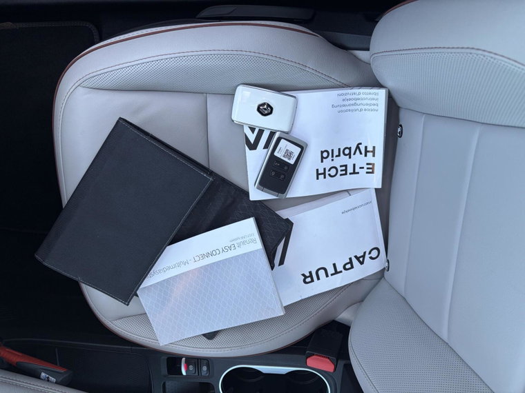 Vehicle Image 42