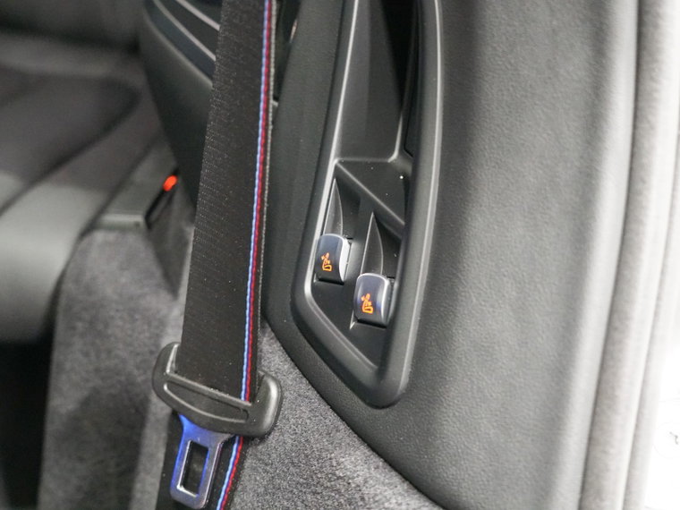 Vehicle Image 45