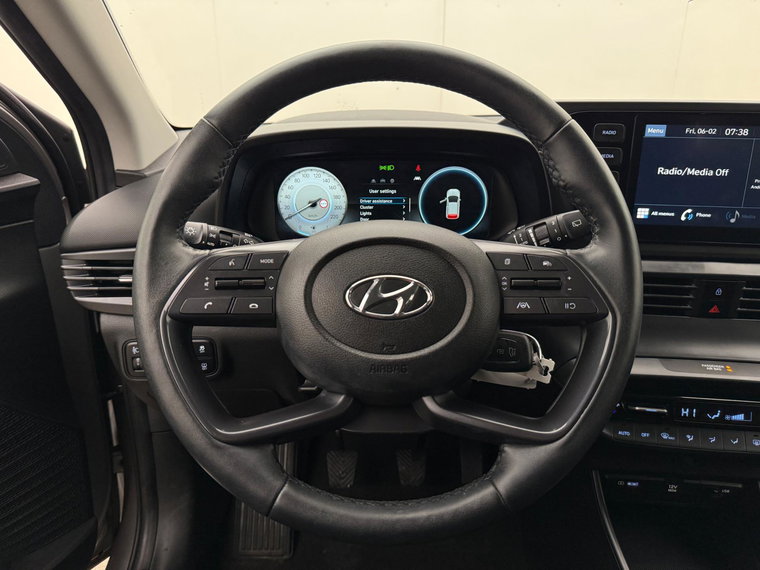 Vehicle Image 13